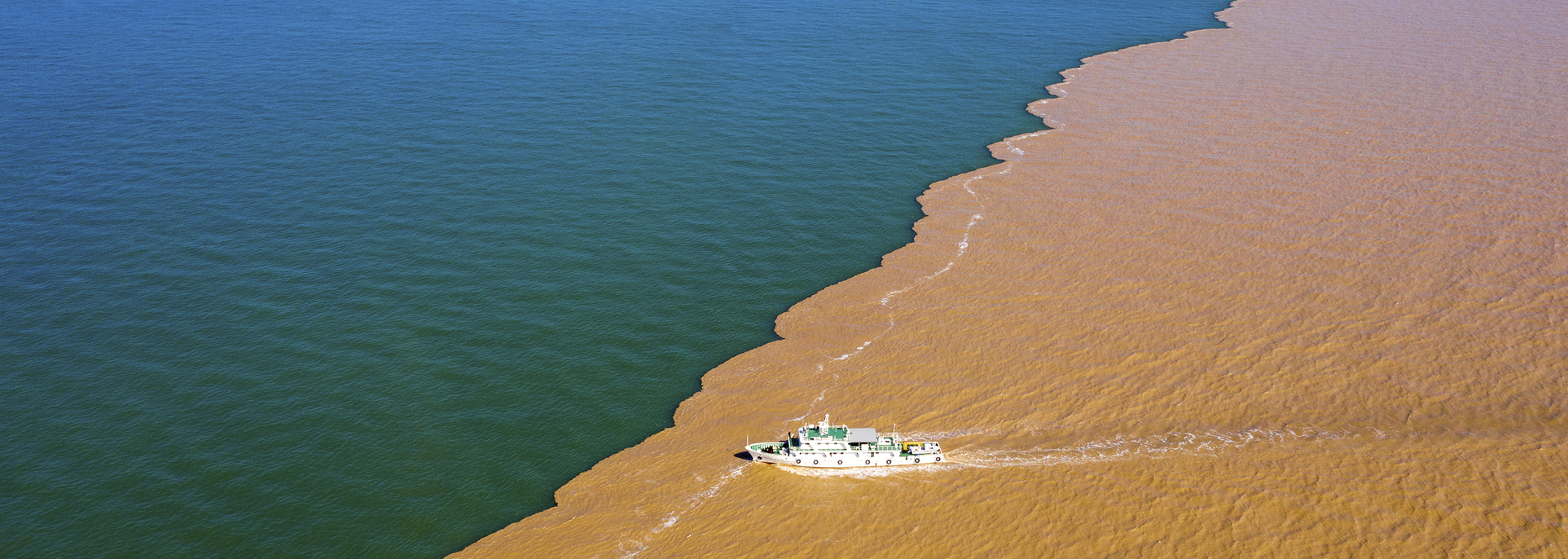 Magnificent Yellow River enters the sea in Dongying