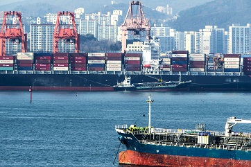 Liangshan Port pushes forward green transportation