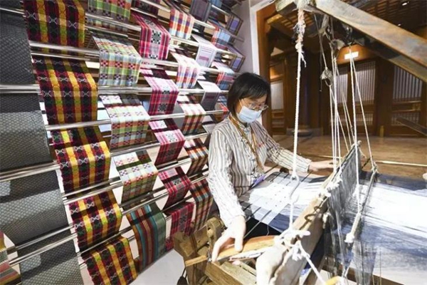 Jining empowers handicraft industry