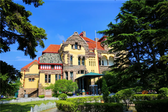 Qingdao adopts reservation-free policy to attract visitors