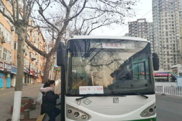 Customized bus route opened for workers at Qingdao Software Park