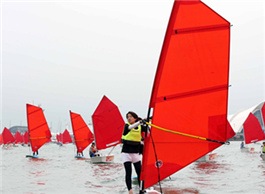 100 red sailboats set sail in celebration of CPC centenary