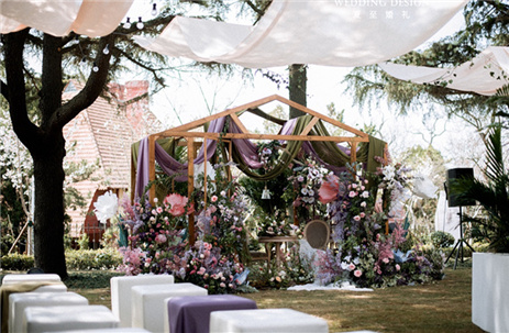 Shinan offers romantic courtyard weddings settings