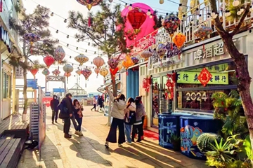 Qingdao's Shinan district sees boom in tourism during Spring Festival