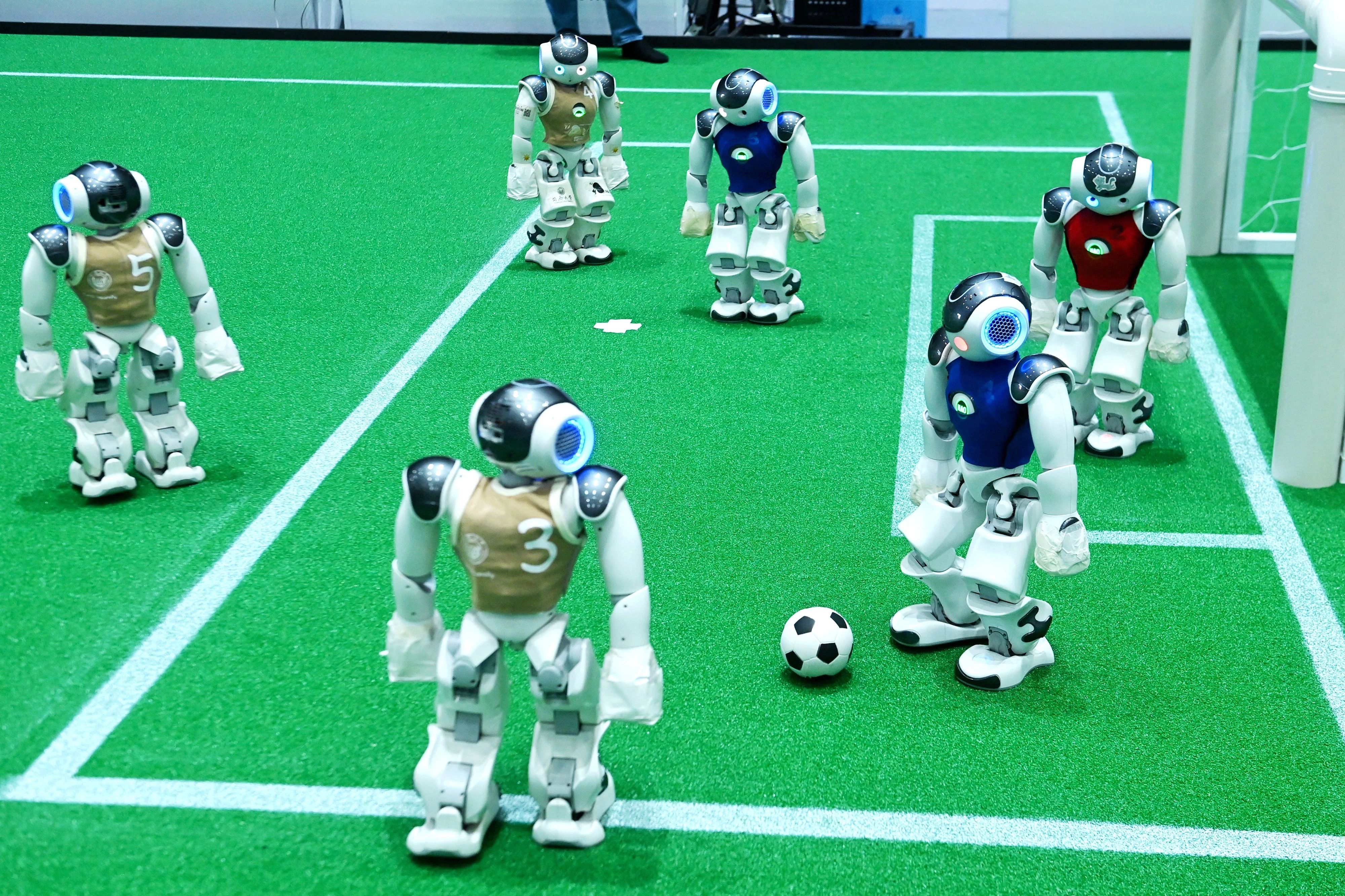 RoboCup sets robots against each other in Qingdao