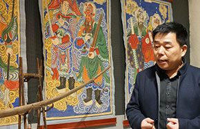 Shandong company showcases folk handicrafts in Beijing