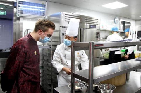 Young Swiss chef opens Shandong cuisine restaurant