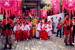 Make time for Dongyue Temple Fair, the annual folk festival
