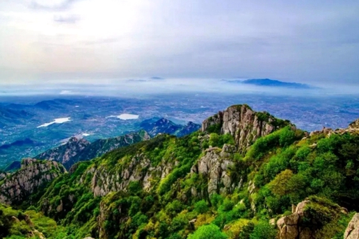 Mount Tai climbing festival promotes local culture, tourism