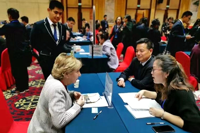 Meeting of Sino-US school principals held in Tai'an