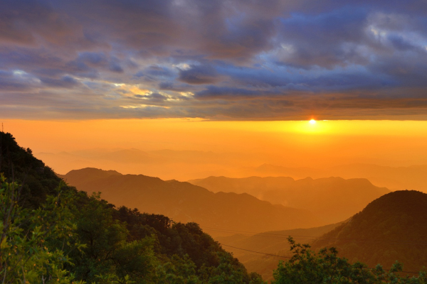 Spectacular view of Mount Tai at sunset