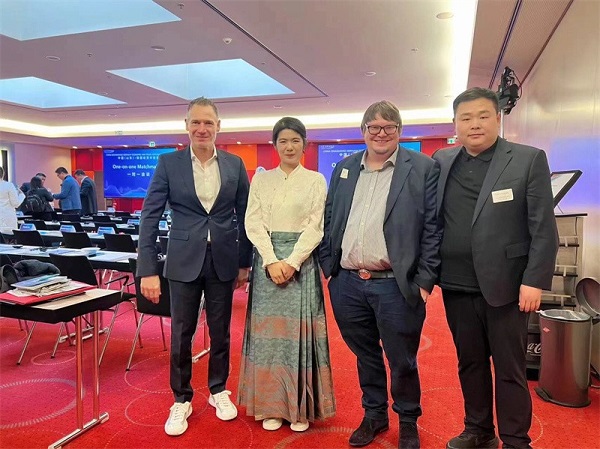 Feicheng enterprises participate in economic trade events abroad