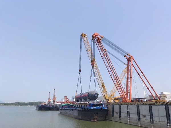 Heaviest cargo ever unloaded at Dongping Port in Tai'an
