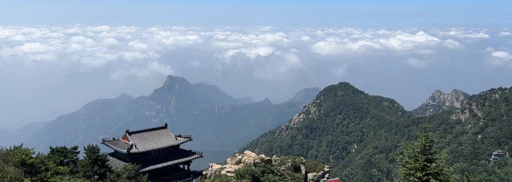 Video: International visitors captivated by Mount Tai