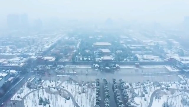 Video: Stunning snowy view of Tai'an city