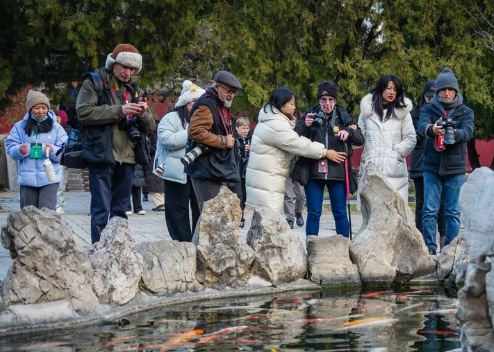 Intl photographers capture Tai'an's charm