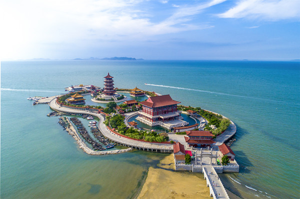 Yantai makes great deal of progress during past decade