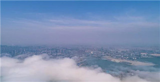 Advection fog blankets Yantai