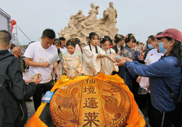 Yantai sees boom in tourism during 8-day holiday