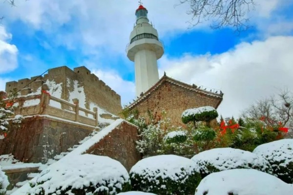 In pics: Yantai Mountain after snowfall