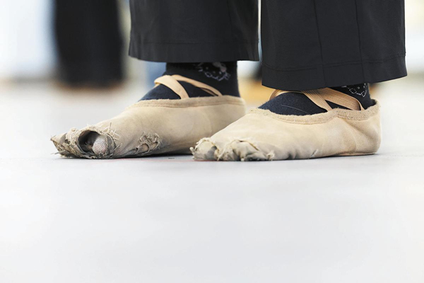 1765346942518031063.jpg 聋哑舞蹈3_副本.jpg