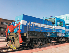 China's first hydrogen hybrid locomotive meets expectations