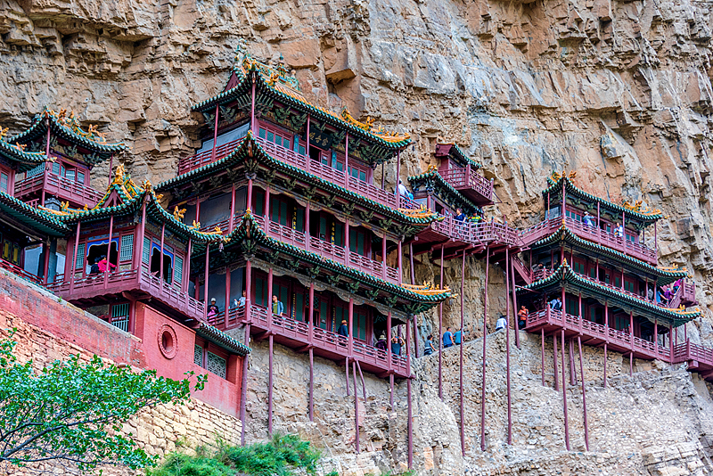 Hanging Temple: Millennium marvel on the cliff