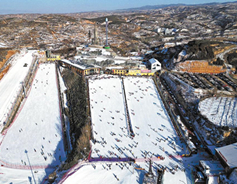 Weekenders head to resorts