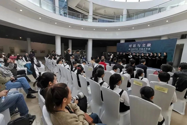 Yuehu Art Museum holds exhibition, concert for Wen Kezheng