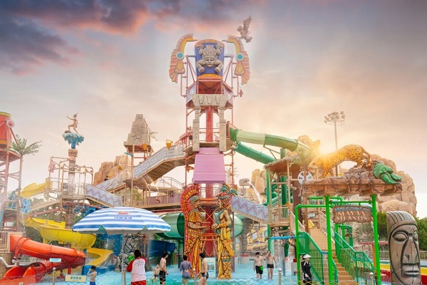 Cool off this summer in Shanghai's top water parks