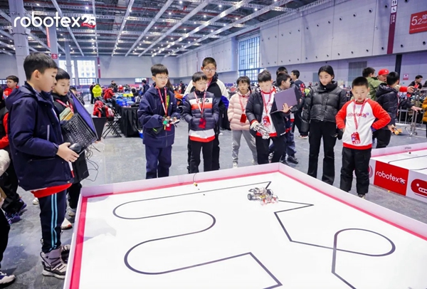 1767579041394055373.jpg 41.jpg