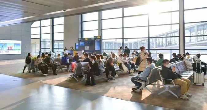 Passenger throughput up 74.5% at Shanghai airports