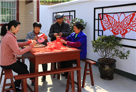 Huanma Paper Cutting brings wealth and prosperity to villagers