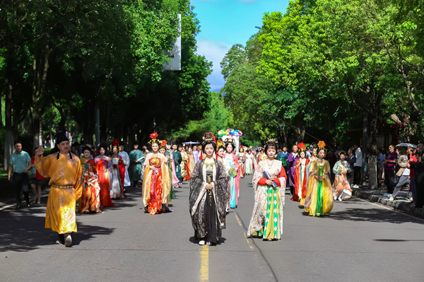 1756869814469049811.jpg guangyuan3_副本.jpg