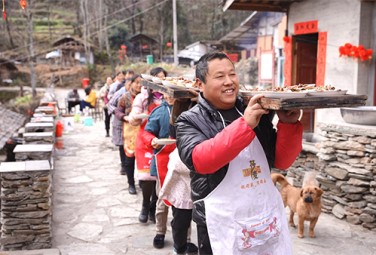 In Guangyuan, an old village celebrates