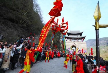 Spring Festival celebrations in Jianmen Pass focus on culture, heritage 