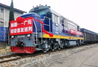 Urumqi-Guangyuan freight services in high demand