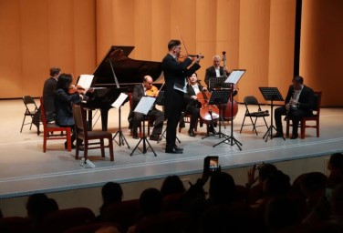 Vienna Soloists Chamber Orchestra performs in Guangyuan