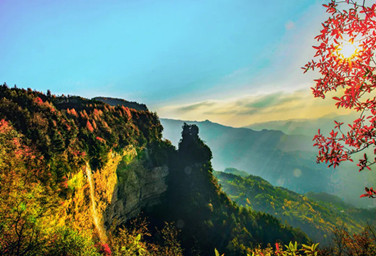 Female tourists get free entry during 2025 Guangyuan Daughter's Festival