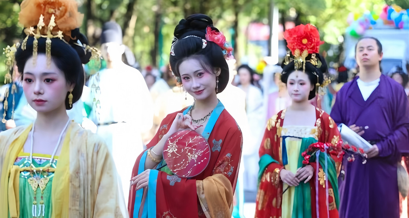 2025 Guangyuan Daughters' Festival kicked off