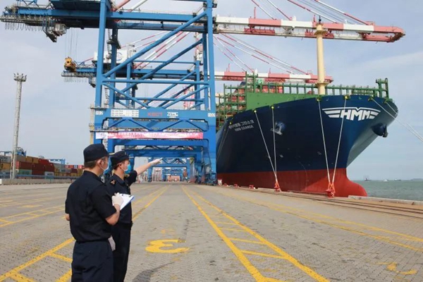Xiamen's foreign trade up 3.7% in Jan-Oct