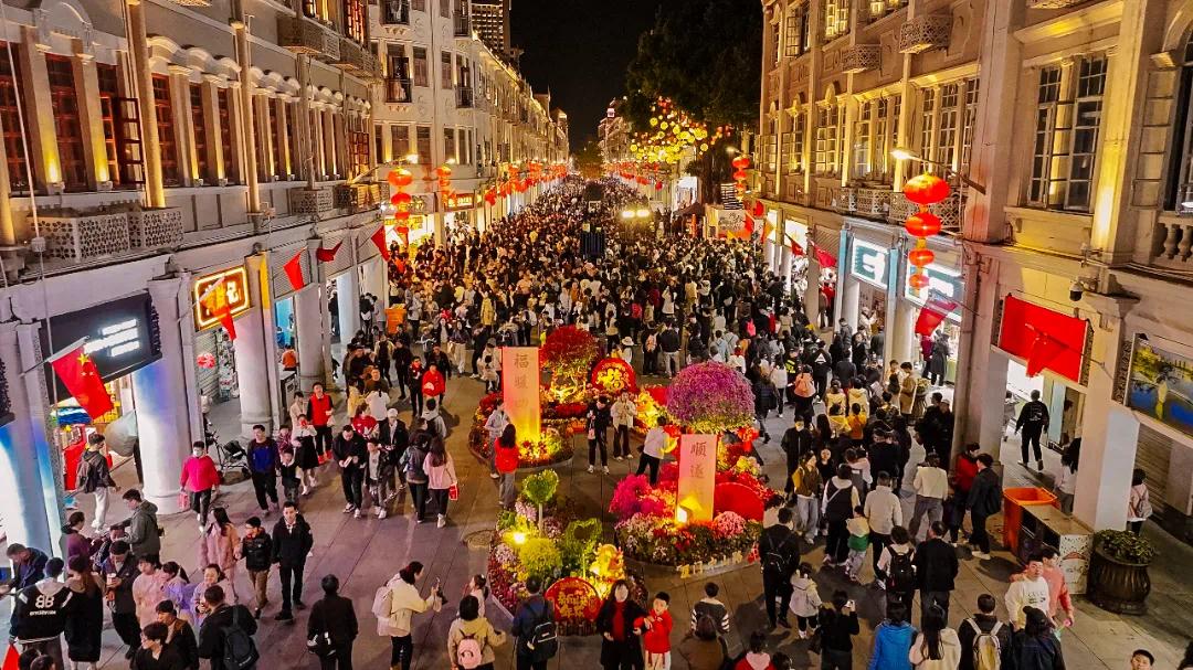 Xiamen's Spring Festival consumer market proves vibrant