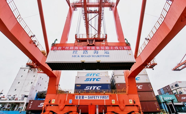 First batch of 'Silk Road Maritime' smart containers put into operation in Xiamen 