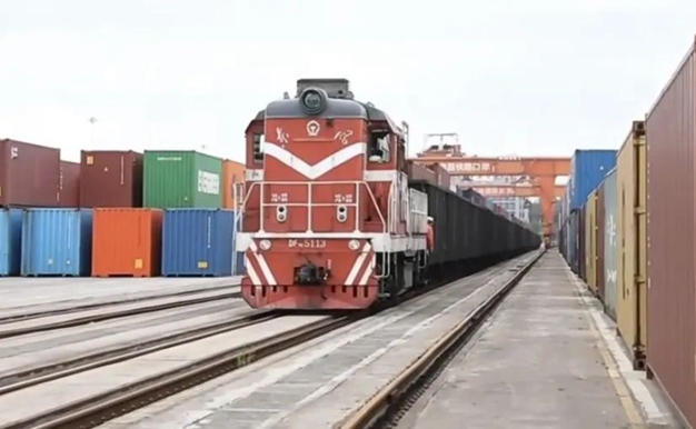 Jiangxi-Fujian multimodal intermodal train breaks 10,000-train milestone