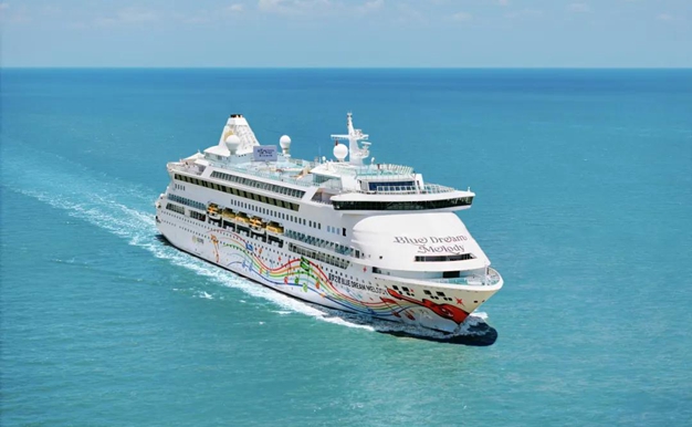 Xiamen launches 2024 warm winter cruise season