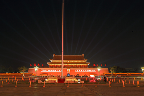 天安门广场地区景观照明提升与华灯改造设计（清华同衡）.jpg