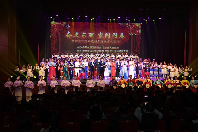 Spring Festival marked in Tianjin's Dongli district 