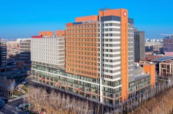 Foreign hospital gets license in Tianjin