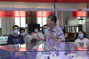 Vocational teacher in Tianjin to be recognized