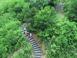 Jizhou builds hiking trails to support rural vitalization